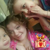 Beth Mejia Photo 16