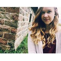 Emily Busch Photo 14
