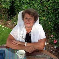 Sonia Elliott Photo 23
