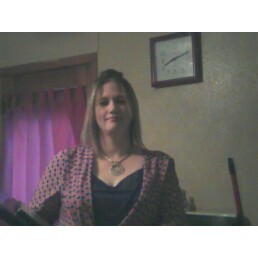 Kellie Gore Photo 15