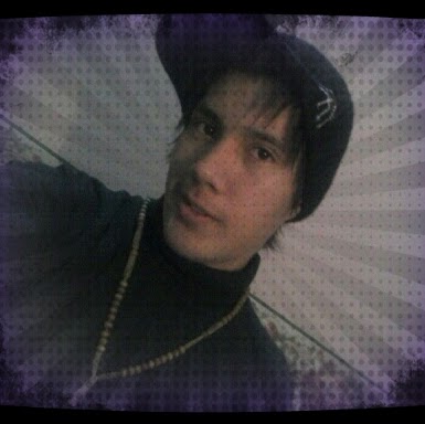 Alejandro Gamez Photo 17