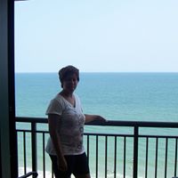 Gloria Wolfe Photo 26