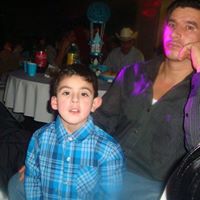 Salvador Hernandez Photo 26