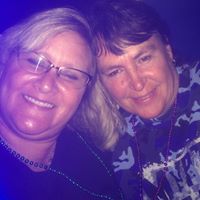 Linda Dawkins Photo 17