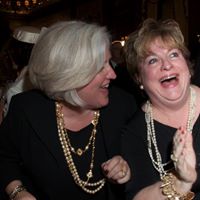 Anne Regan Photo 25