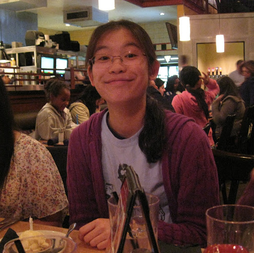 Diana Yu Photo 35