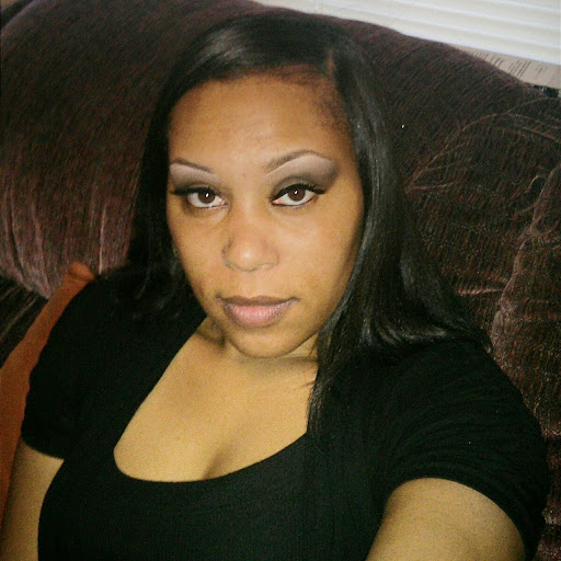 Brandi Nicholas Photo 17