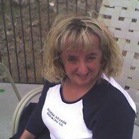 Molly Adams Photo 35