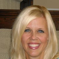Andrea Robertson Photo 29