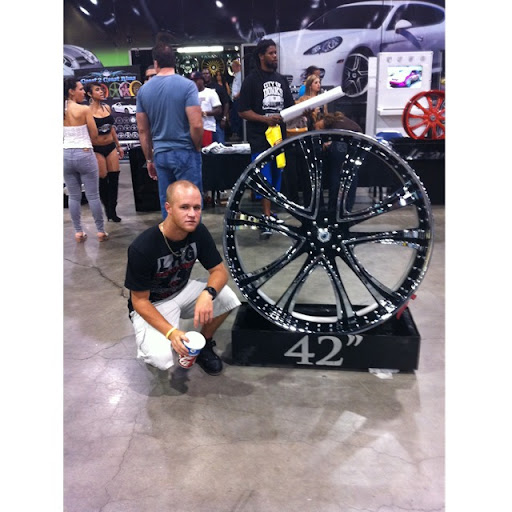 Brandon Easton Photo 18