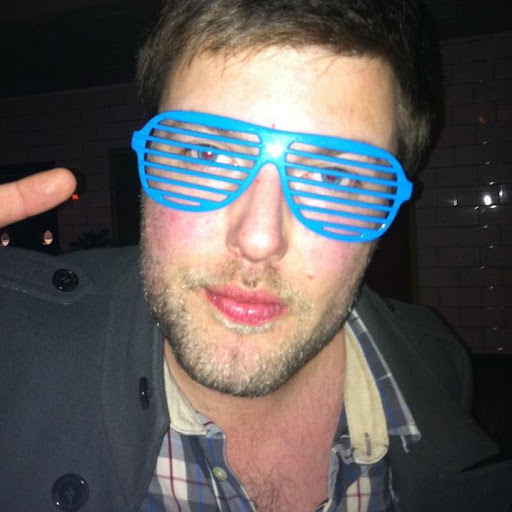 Simon Greaves Photo 14