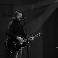 Kyle Lutz Photo 17