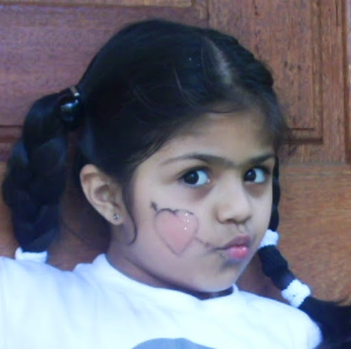 Evelise Fernandes Photo 10