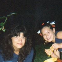 Valerie Armstrong Photo 18
