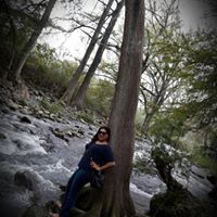 Nayeli Paredes Photo 8