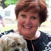 Caroline Chamberlain Photo 20