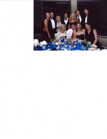 Elaine Walker Photo 32