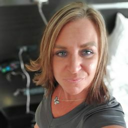 Nicole Finn Photo 42