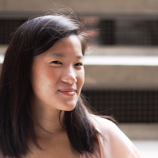 Jennifer Wong Photo 40