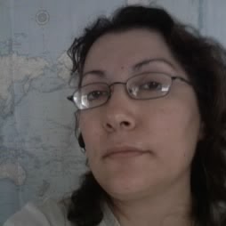 Gloria Gonzalez Photo 20