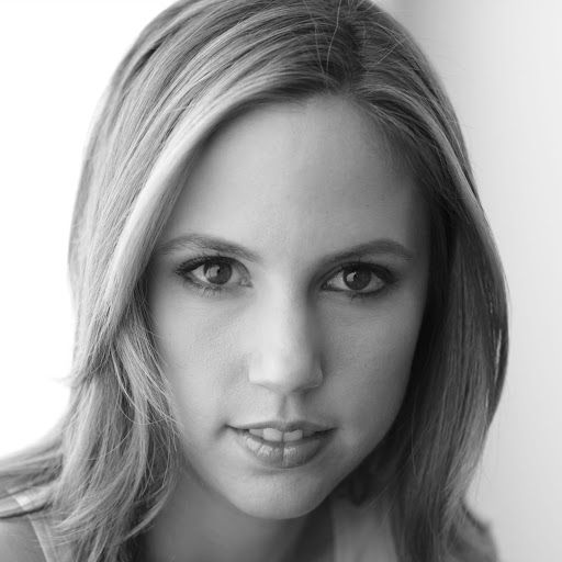 Roxanne Cook Photo 31