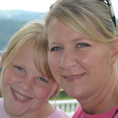 Teresa Dill Photo 20
