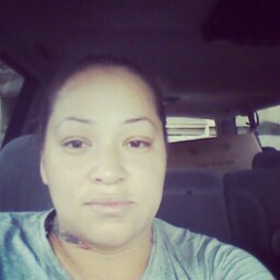 Samantha Pineda Photo 11
