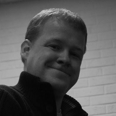 Lee Hone Photo 16