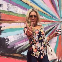 Samantha Schmitt Photo 24