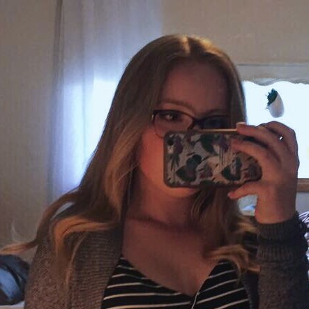 Julia Ziegler Photo 34