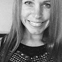 Erin Thomas Photo 24