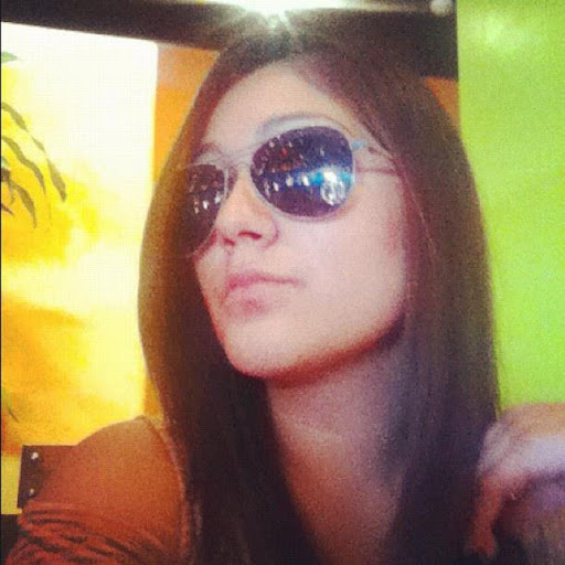 Leslie Lopez Photo 33