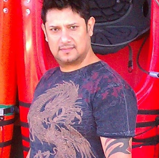 Eduardo Siles Photo 3