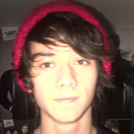 Sam Douglass Photo 17