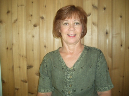 Janet Meadows Photo 14