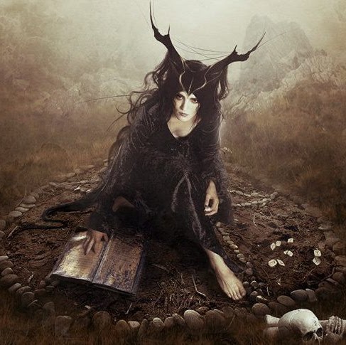 Angela Dark Photo 20