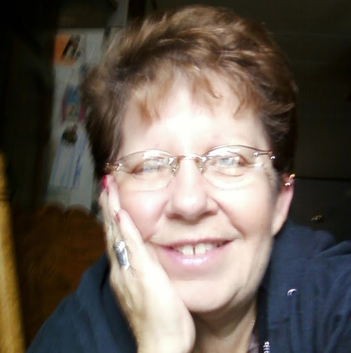 Linda Heath Photo 20