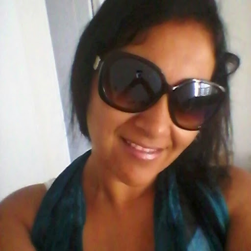 Johana Cortes Photo 19