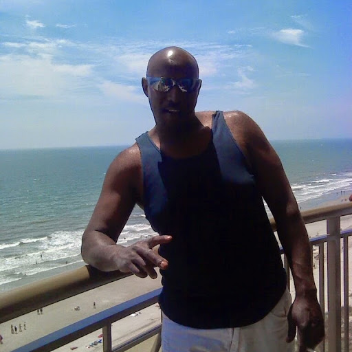 Marcus Avery Photo 18