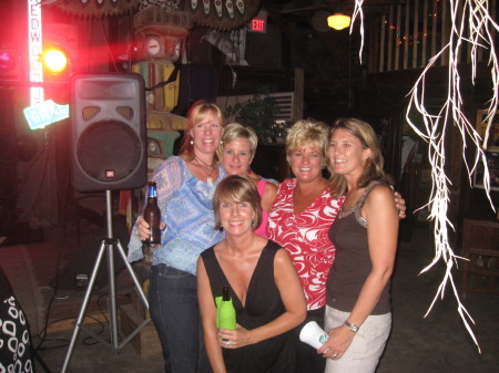 Wendy Jones Photo 44