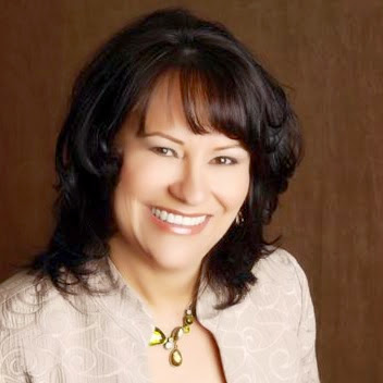 Elvira Rodrigues Photo 28
