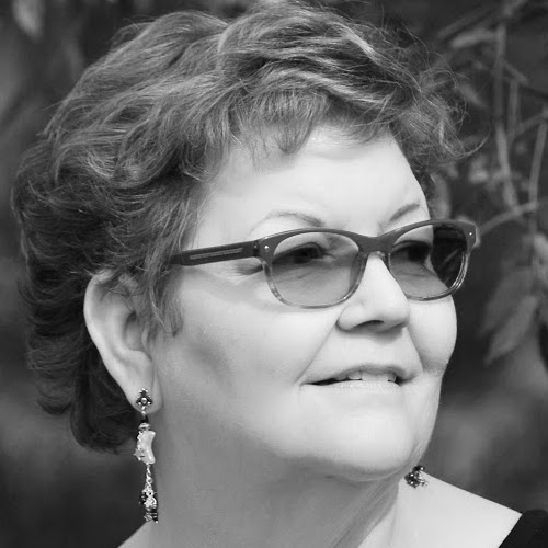 Rita Vaughn Photo 34