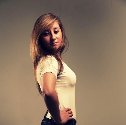 Danielle Otto Photo 24