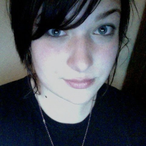 Sarah Daugherty Photo 12