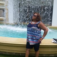 Sabrina Fountain Photo 21
