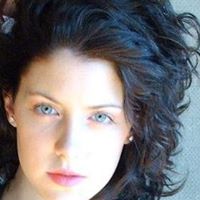 Caroline Tyler Photo 10