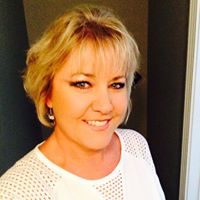 Deanna James Photo 15
