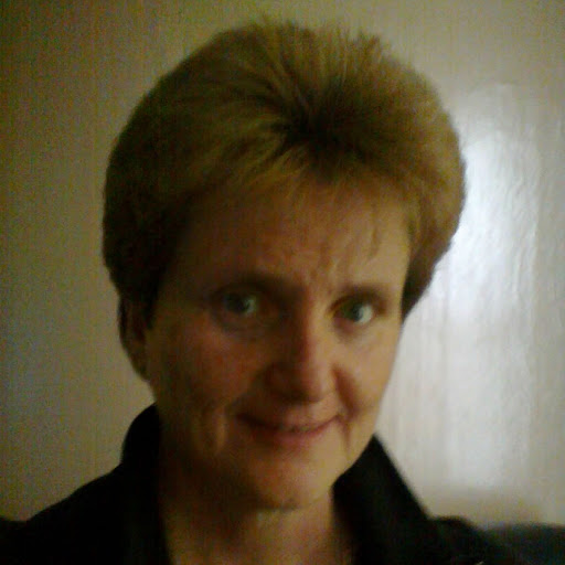 Tami Phillips Photo 12