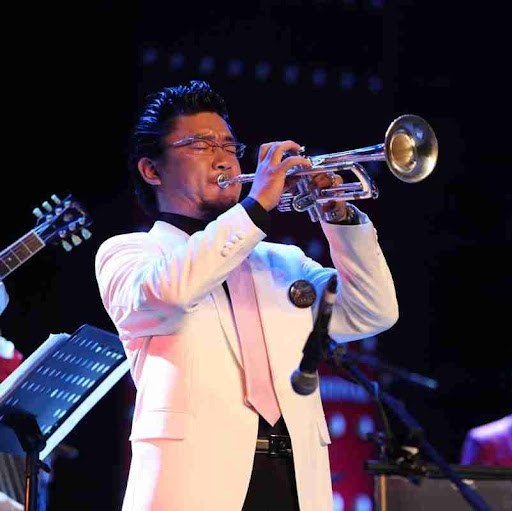 Joe Lu Photo 24