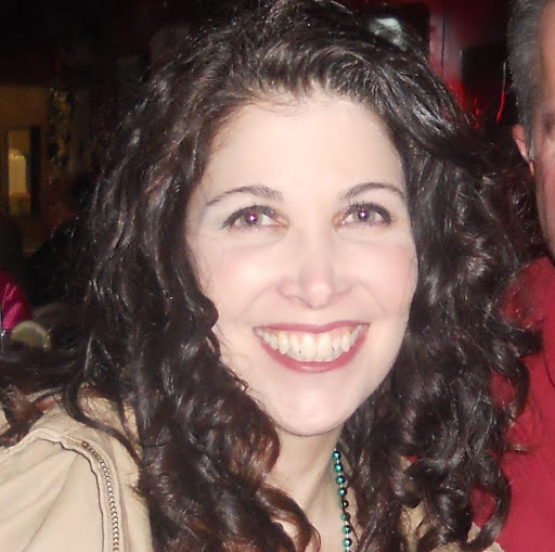 Julie Robinson Photo 17